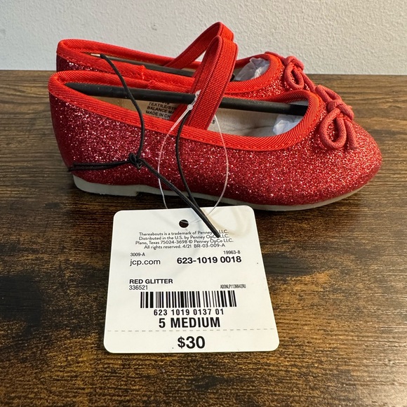 Thereabouts Toddler Girls Lil Lexi Red Glitter Ballet Flats NWT Multiple Sizes - Picture 5 of 5